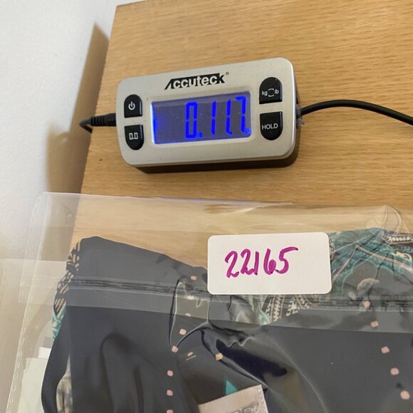 Chicos Top Womens 2 US Large Navy Multi Batik Print Tunic 3/4 Sleeves Stretch - Picture 9 of 11